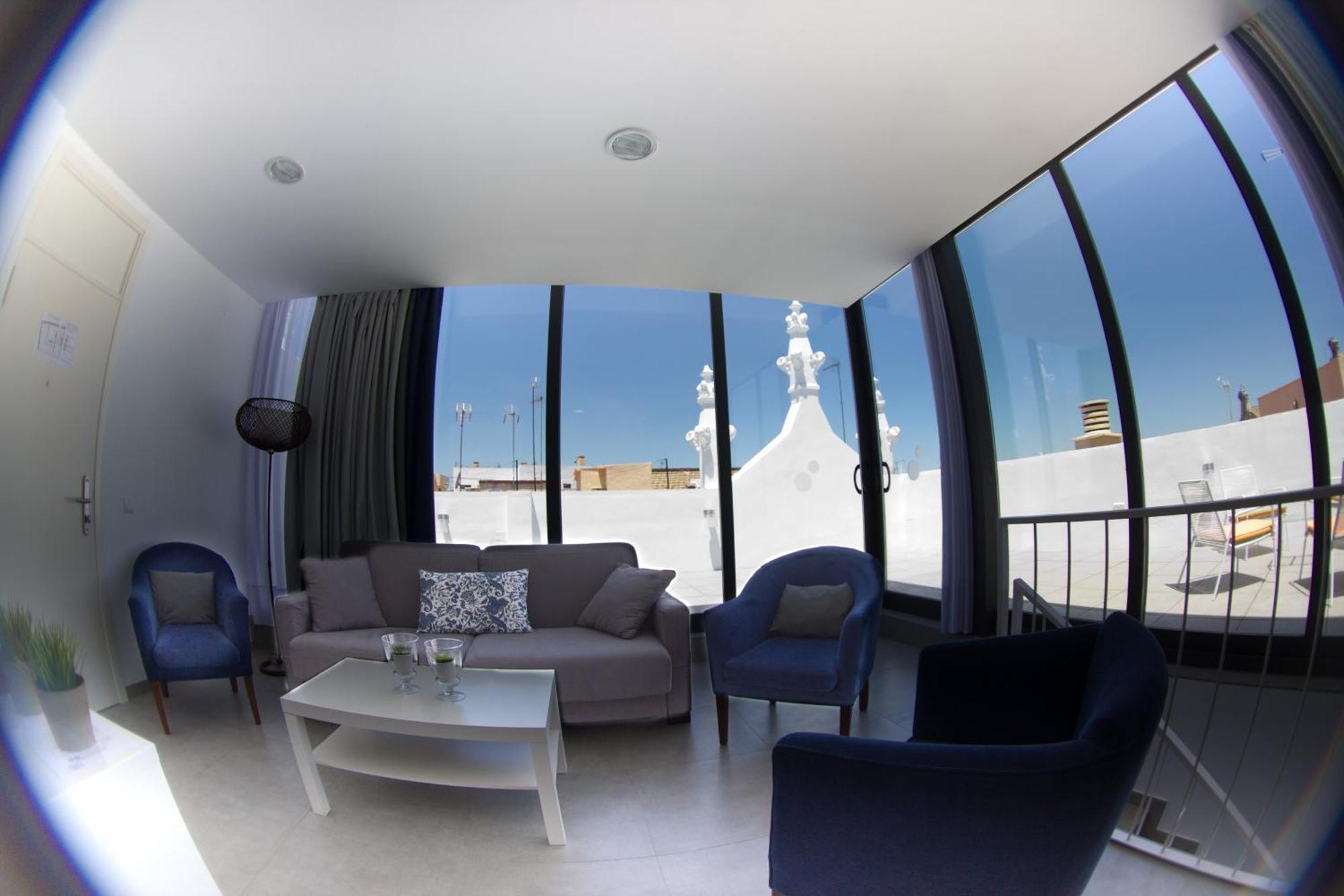 Life Apartments Alberto Lista Sevilla Eksteriør bilde