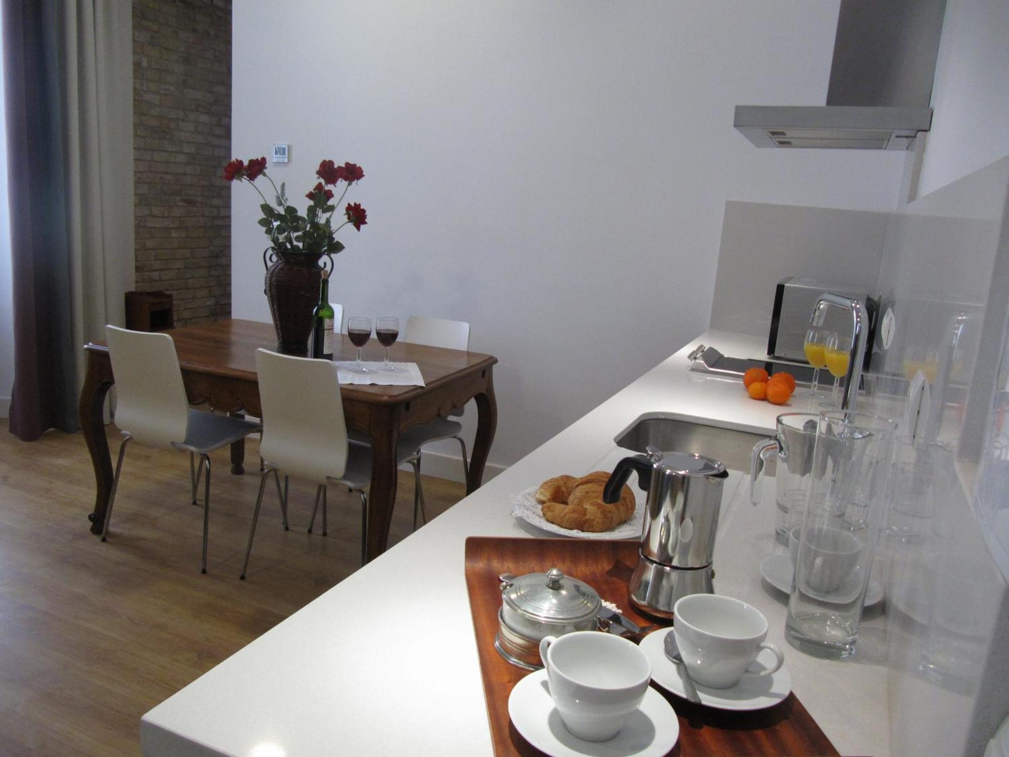 Life Apartments Alberto Lista Sevilla Rom bilde