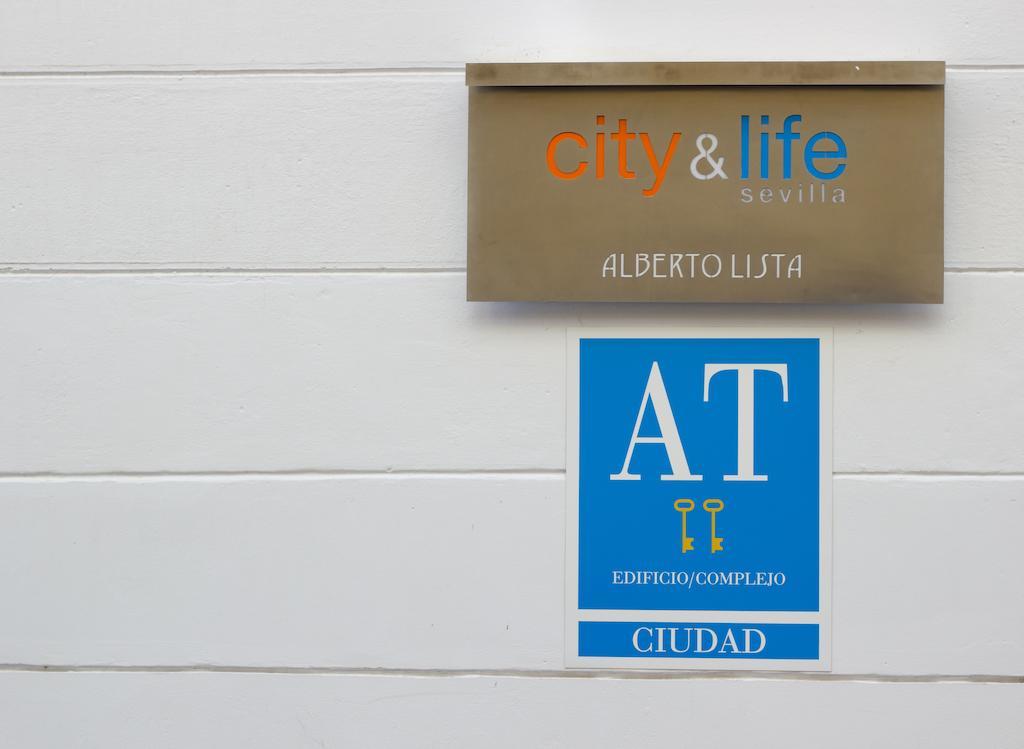 Life Apartments Alberto Lista Sevilla Eksteriør bilde