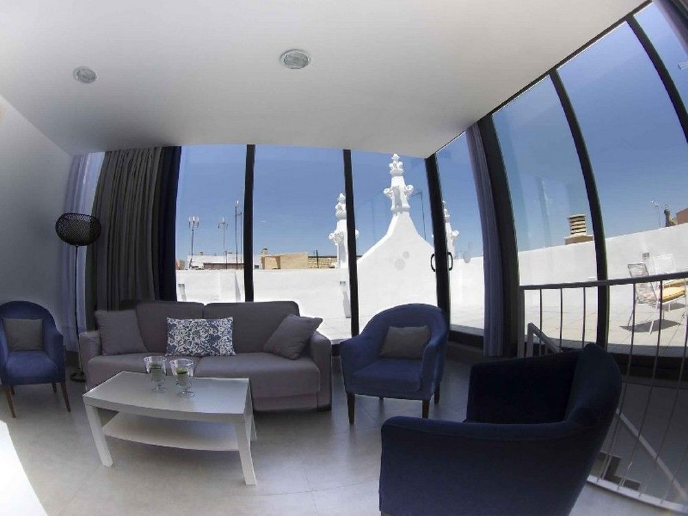 Life Apartments Alberto Lista Sevilla Eksteriør bilde